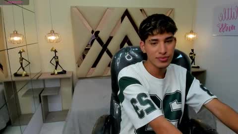 FER PHOENIX online show from February 7, 6:53 am