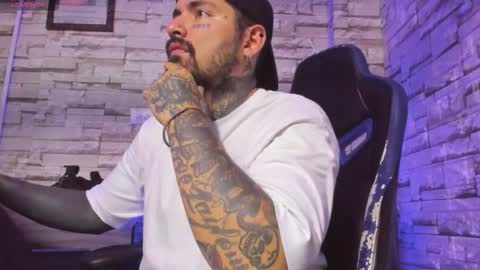 fisherrman666 online show from November 2, 10:25 pm