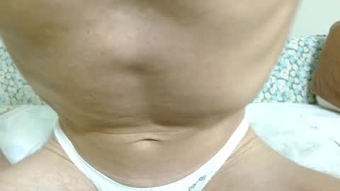 Snapshot of fithotguy90 chatting on January 4, 11:59 pm Luis online show from January 4, 11:59 pm