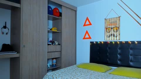 Elias Valencia online show from January 25, 1:08 pm