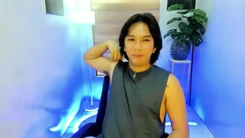 fletcher_dior23 online show from November 9, 4:16 am