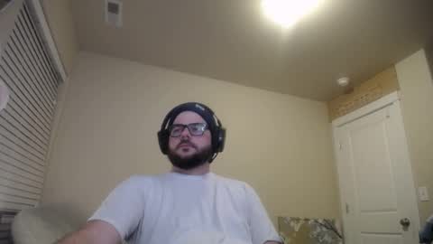 Snapshot of flikk14 chatting on February 24, 4:27 am flikk14 online show from February 24, 4:27 am