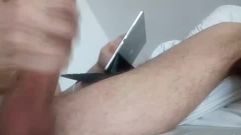 flo187842 online show from March 10, 7:36 am