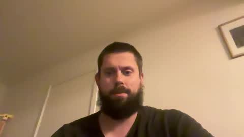 new here online show from November 18, 8:45 pm