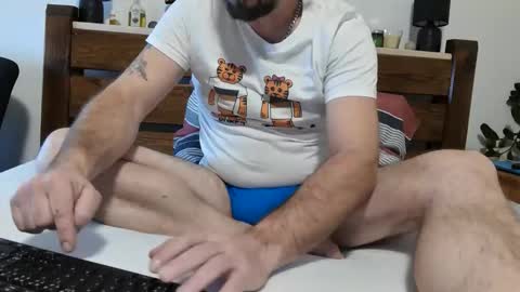 florekmilan online show from December 22, 8:17 pm