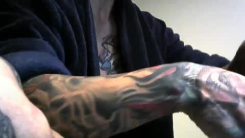 flylen online show from December 8, 6:33 am