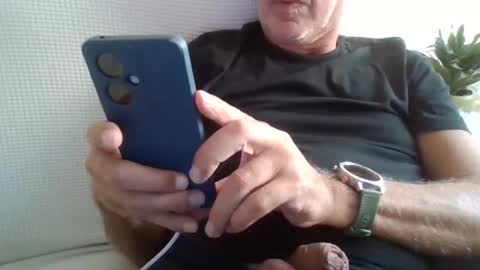 folletto1 online show from October 11, 12:53 pm