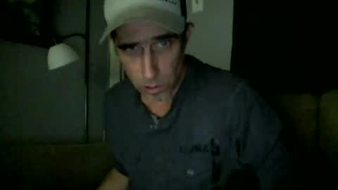 fouraide42 online show from April 5, 2:30 am