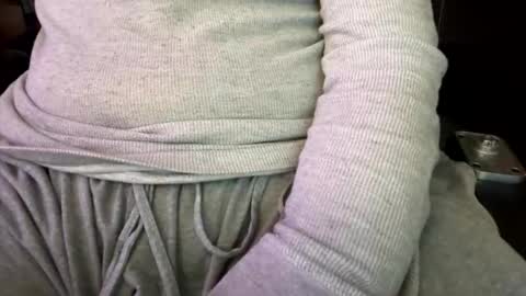 MikeCheckedLooper online show from April 5, 5:26 am