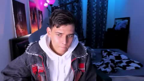 Foxicfu online show from September 27, 2:15 pm