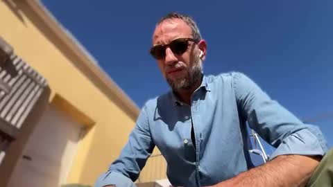 fra___ online show from October 27, 9:00 am