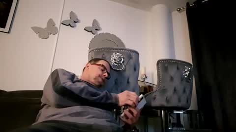 franciscomalin online show from February 5, 7:15 am