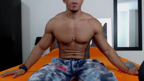 Frank online show from February 1, 9:40 pm