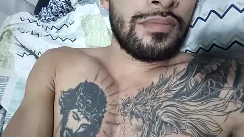 frankdanielsmolano online show from May 31, 4:35 am