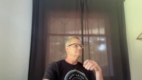 hung4fun online show from July 23, 4:04 pm