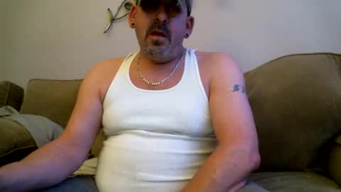 FreakyBiDude420 online show from November 12, 6:30 am