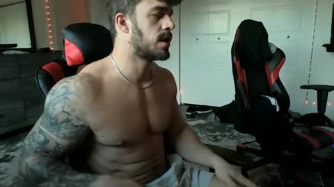 freakyfitking online show from January 13, 2:53 pm