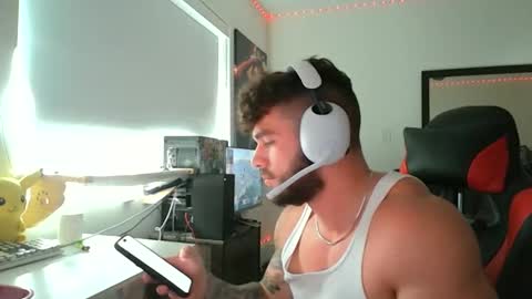 freakyfitking online show from December 11, 6:59 pm