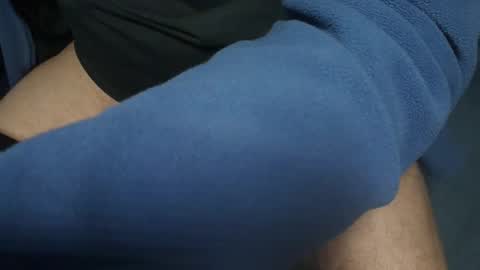 fredddy05 online show from October 22, 5:33 am