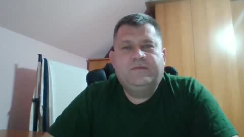 freeboy80180 online show from December 15, 6:37 pm