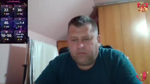 freeboy80180 online show from March 5, 5:50 pm