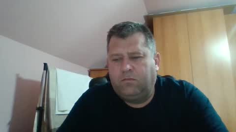 freeboy80180 online show from December 30, 8:43 am