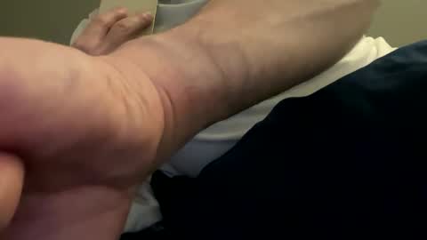 Snapshot of freeworldtoday chatting on October 30, 8:10 pm freeworldtoday online show from October 30, 8:10 pm