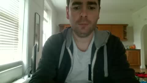 Snapshot of frenchbdmaninlondon chatting on January 23, 12:41 pm Horny Paul online show from January 23, 12:41 pm