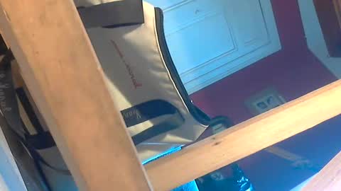 frenchpapalover online show from December 6, 8:26 am