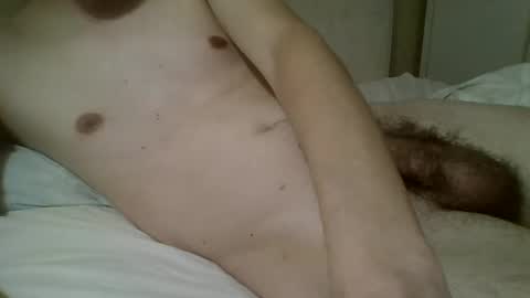 Snapshot of friendly_frank_18 chatting on February 11, 3:18 am friendly_frank_18 online show from February 11, 3:18 am