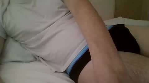 friendly_frank_18 online show from May 25, 9:15 am