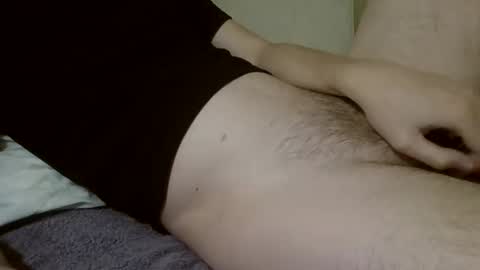 Snapshot of friendly_frank_18 chatting on March 8, 8:51 am friendly_frank_18 online show from March 8, 8:51 am
