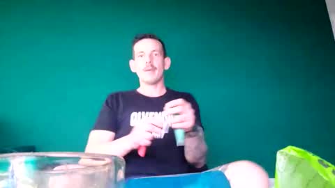 Tony online show from February 4, 7:18 am