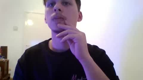 fuckmales21 online show from November 16, 12:02 am