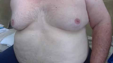 Snapshot of funlovinchub chatting on December 26, 8:11 pm funlovinchub online show from December 26, 8:11 pm