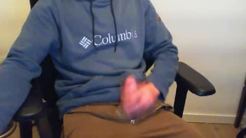 YWhiteNiceMan online show from May 1, 11:51 pm