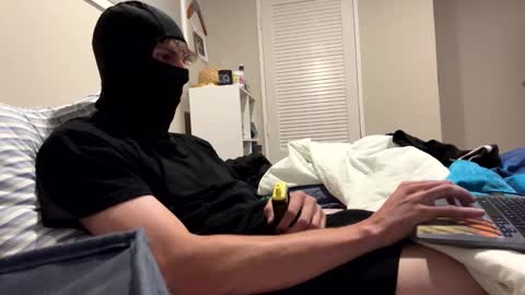 fuzzie_07 online show from January 27, 11:43 am