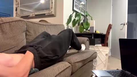 fuzzie_07 online show from January 4, 7:34 am