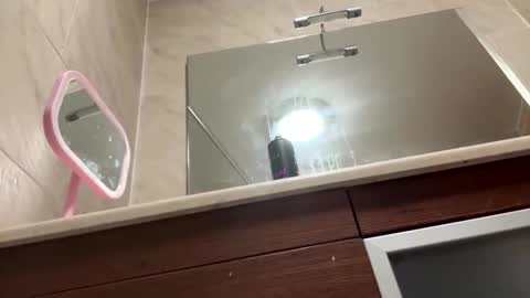 fvmendoza online show from November 5, 1:51 am