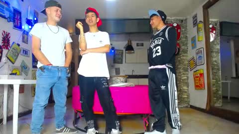 G4MENS online show from October 4, 2:55 pm