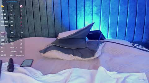 gabriell_ramirez_ online show from October 24, 5:42 am