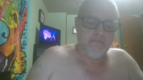 gadude45 online show from May 24, 1:11 am