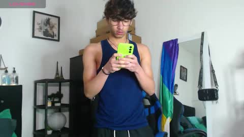 gael_jones online show from September 16, 6:47 am