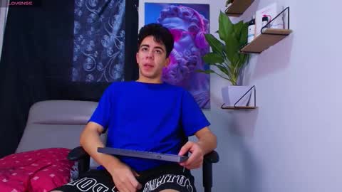 Gael Moon online show from February 15, 5:54 pm