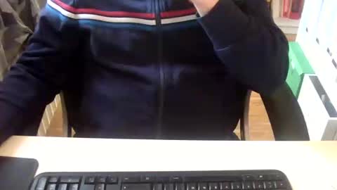 Snapshot of gagjno chatting on February 16, 2:32 pm gagjno online show from February 16, 2:32 pm