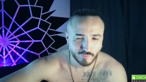 Snapshot of garbel09 chatting on January 4, 3:50 am Chris Dont forget to gift me thumb up Its very important to me and makes me happy AF online show from January 4, 3:50 am