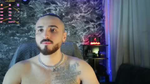 Snapshot of garbel09 chatting on February 18, 5:42 am Chris Dont forget to gift me thumb up Its very important to me and makes me happy AF online show from February 18, 5:42 am