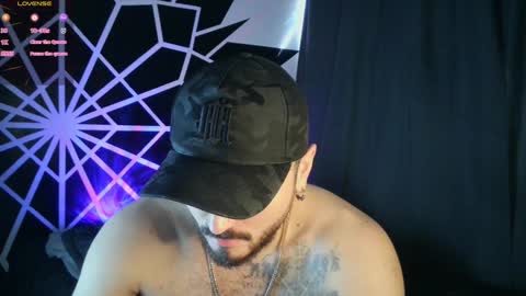 Snapshot of garbel09 chatting on January 29, 6:39 pm Chris Dont forget to gift me thumb up Its very important to me and makes me happy AF online show from January 29, 6:39 pm