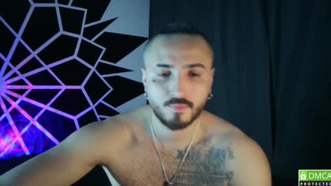 Snapshot of garbel09 chatting on January 5, 5:41 am Chris Dont forget to gift me thumb up Its very important to me and makes me happy AF online show from January 5, 5:41 am