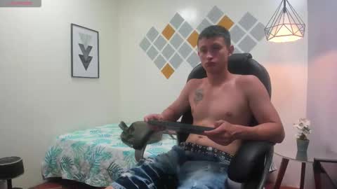 garuo_18 online show from November 5, 2:57 am